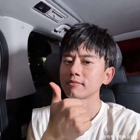 AG真人官方官网 张杰十年羽绒服刷屏背后